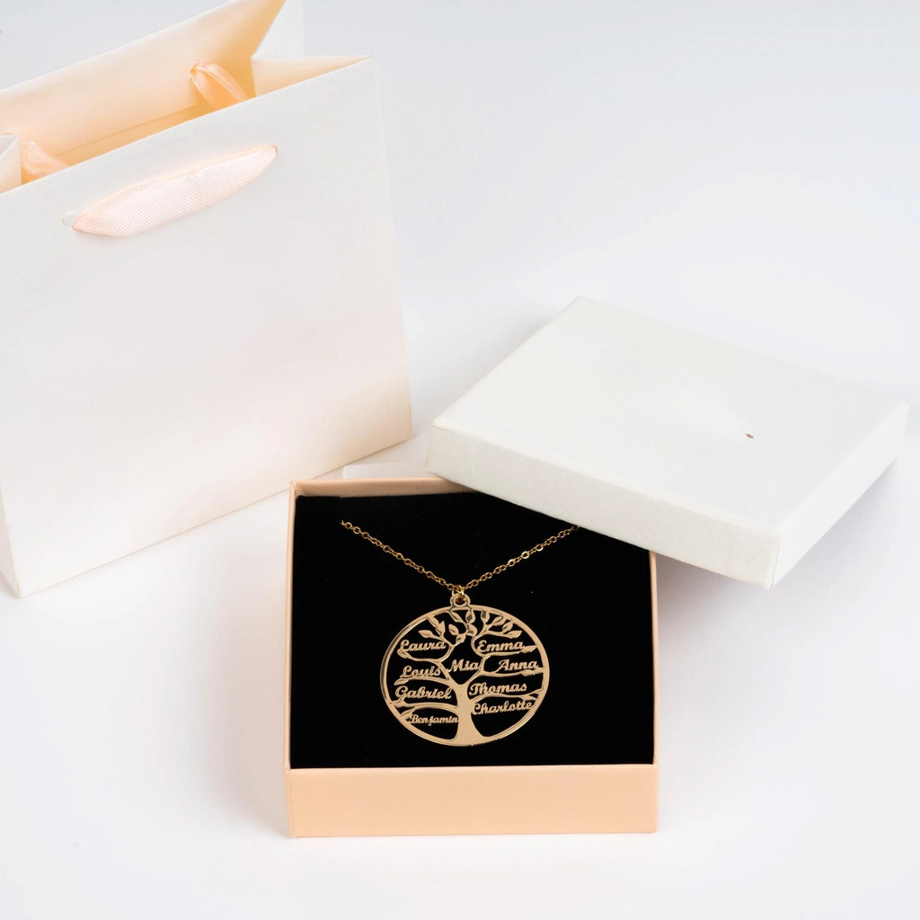Collier Arbre de Vie Jusqu’à 13 Noms